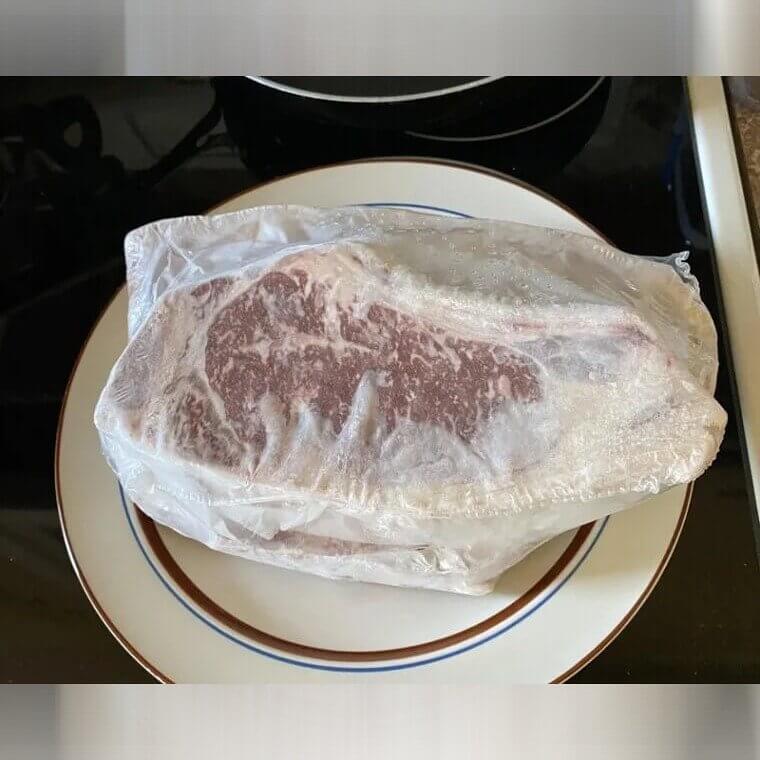 Defrosting Meat In A Microwave Can Cause Bacteria To Grow