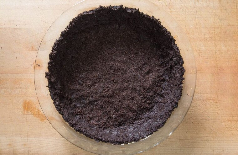 Repurpose Over-Baked Cookies as Pie Crust