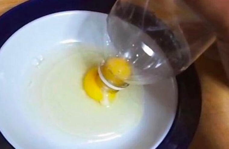 Plastic Bottles Make Yolk Separation Easy
