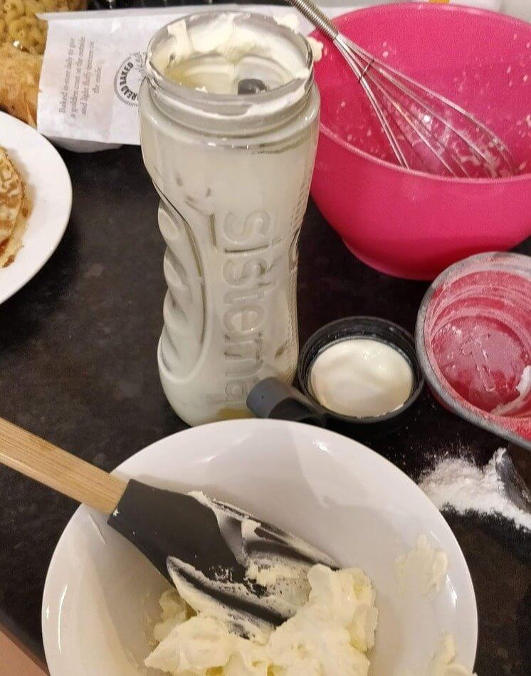 Make the Fluffiest Whip Cream by Shaking the Ingredients Inside a Jar