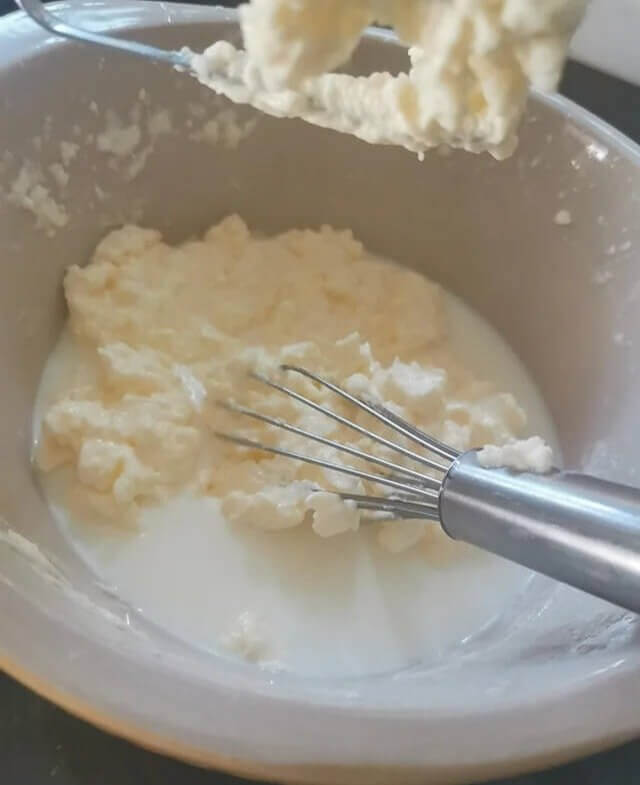 One Egg and Banana Makes the Best Whipped Cream Alternative