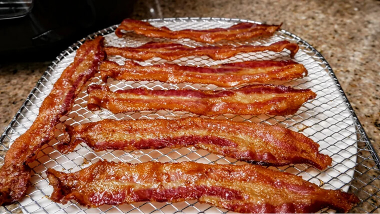 Cooking Bacon With Flour Is Grandma's Secret to Making It Crispy