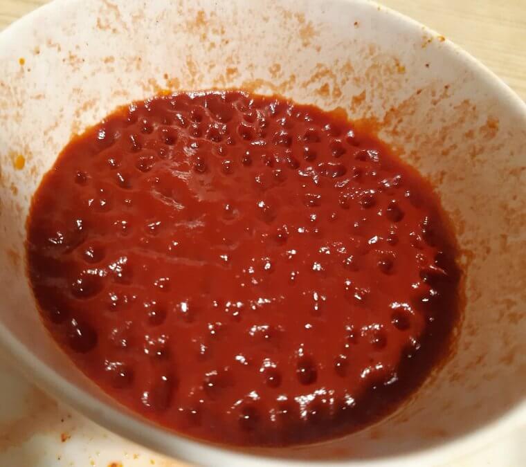 Tomato Sauce And Microwaves Don't Mix Well