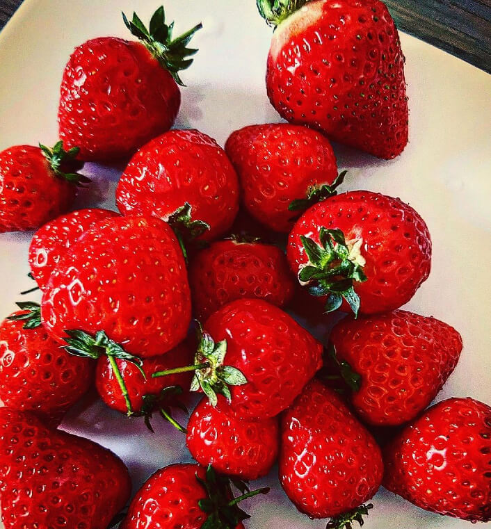 Use Vinegar To Keep Berries Ripe