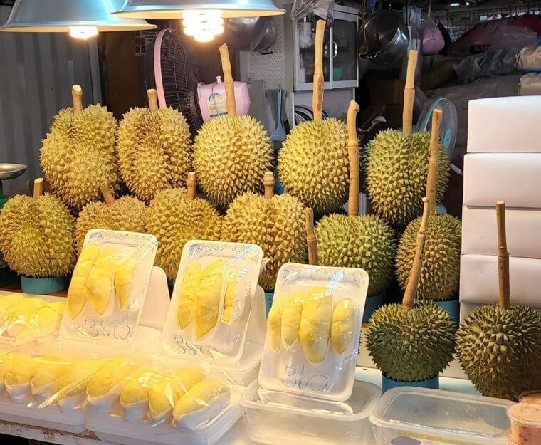 Kan Yao Durian ($200 per Fruit)