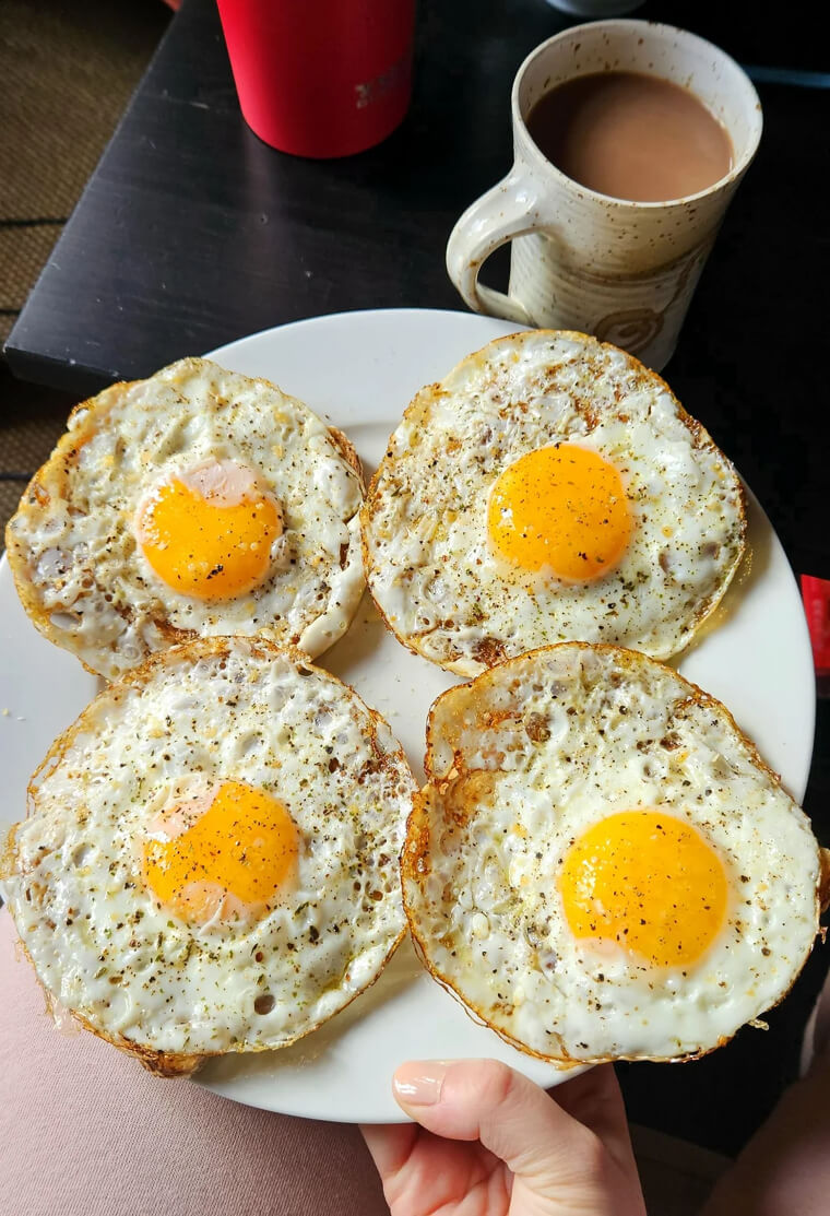 Use An Oven To Finish Sunny Side Up Eggs