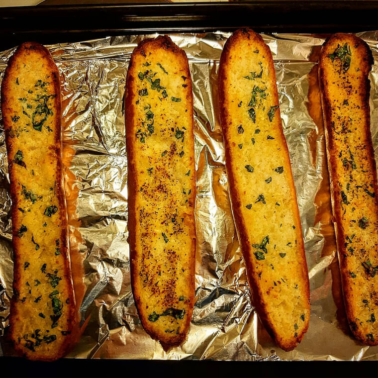 Scott Pilgrim Vs. The World - Garlic Bread